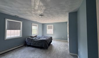 110 Highland Ave Right, Attleboro, MA 02703