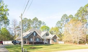 110 Lake Ridge Dr, Baxley, GA 31513