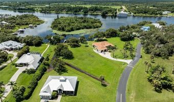 16520 Oakview Cir, Alva, FL 33920