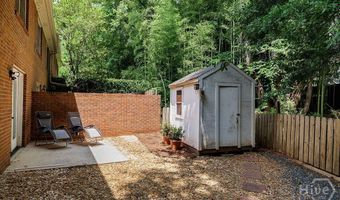 220 Eaglewood Ct, Athens, GA 30606
