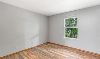1308 Holgate Dr G5, Ballwin, MO 63021