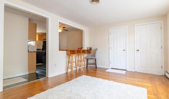 184 Gladstone St, Cranston, RI 02920