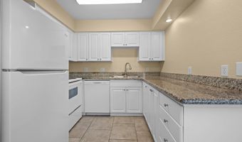 6911 Alvarado Rd 20, San Diego, CA 92120