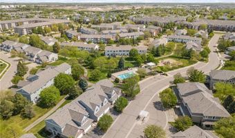 6869 Folkestone Rd 614, Apple Valley, MN 55124