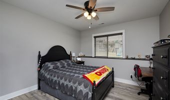 1417 S 11th St, Adel, IA 50003