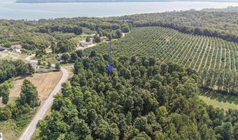 1905 N Blue Water Ct, Suttons Bay, MI 49682