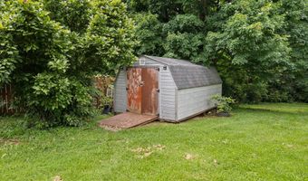 144 Olympia Dr, Bardstown, KY 40004