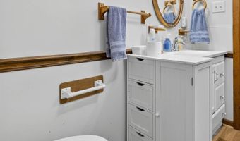 211 E MEDDERS Dr, Anniston, AL 36206