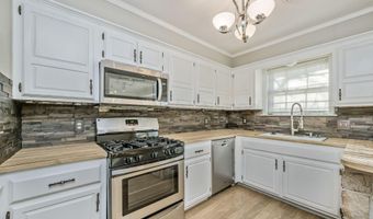 7504 ELMHURST Dr, Amarillo, TX 79121