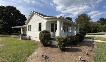 200 S Calhoun St, Bishopville, SC 29010