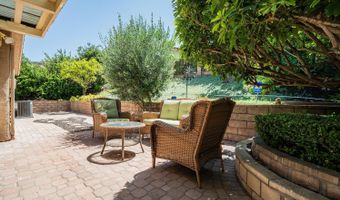 1148 Belleza St, Camarillo, CA 93012