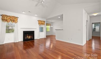 2 Thornwood Ct, Arden, NC 28704