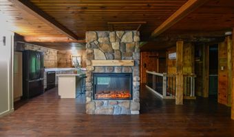 3855 NORWAY WOODS Ln, Abrams, WI 54101