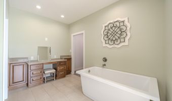 170 KIRK Cv, Adamsville, TN 38310