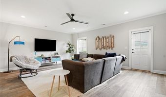 1012 Summit View Ln, Alpharetta, GA 30004