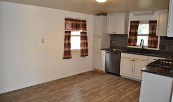 4784 VOSLER Pl, Cheyenne, WY 82009