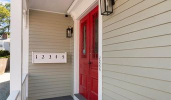 109 Church St 3, Newport, RI 02840