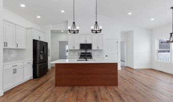 4909 Schmitz Ct, Adrian, MI 49221