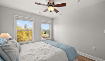 10900 HOLYSTONE Ln 503, Berlin, MD 21811