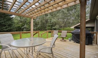9550 Lakeside Dr, Alden, MI 49612