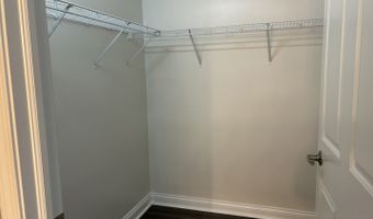 3420 N Old Arlington Heights Rd 209, Arlington Heights, IL 60004