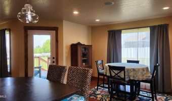 518 Medora Ave, Bismarck, ND 58503