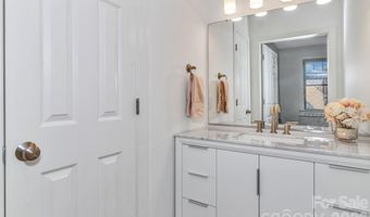 46 Stone House Rd, Arden, NC 28704
