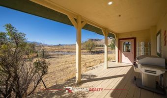 6 Bear Creek Rd, Cody, WY 82414