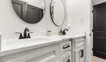 6 NW Isabella Cir, Andrews, TX 79714