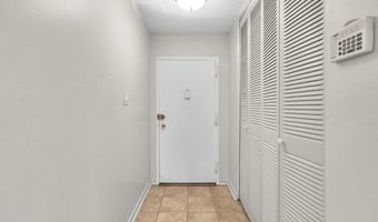 10643 WEYMOUTH St 103, Bethesda, MD 20814