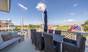 199 11th St, Avalon, NJ 08202