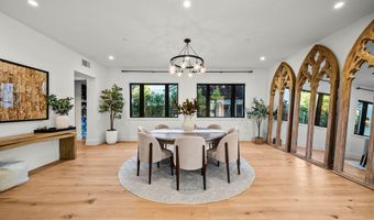 2116 Shadow Creek Dr, Agoura Hills, CA 91301