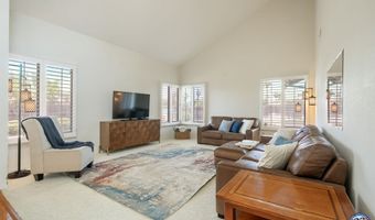 1139 Moody Dr, Escondido, CA 92027