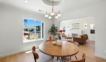 1543 79TH St, Los Angeles, CA 90047