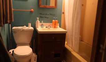 312 W PINE St, Audubon, NJ 08106