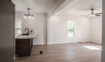 718 S Illinois St, Bicknell, IN 47512