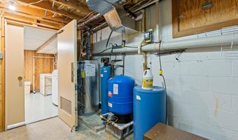 8003 MAPLEVILLE Rd, Boonsboro, MD 21713