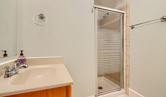 706 S BOND St, Baltimore, MD 21231