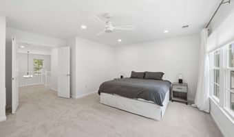20384 MIDDLEBURY St, Ashburn, VA 20147