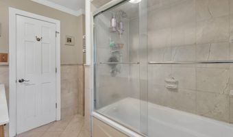 119 East Rd, Belford, NJ 07718