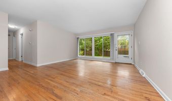 1025 Western Dr, Ann Arbor, MI 48103