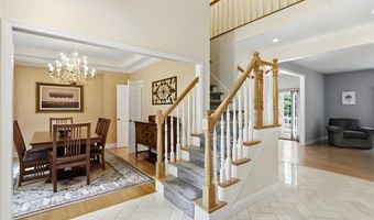 3 Connor Ln, Barrington, RI 02806