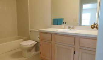490 Liberty Pointe Dr, Ann Arbor, MI 48103