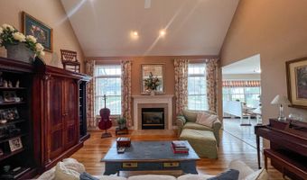 280 Arlington Dr, Batesville, IN 47006