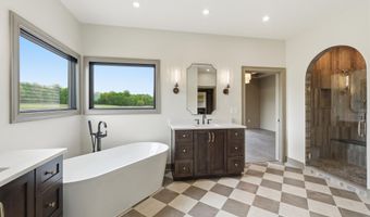 6552 County Road 27, Auburn, IN 46706