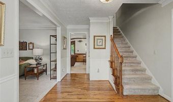 4802 Thornwood Dr, Acworth, GA 30102