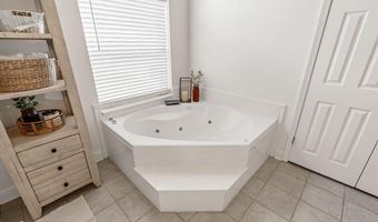 7622 Mary Ann Cir, Blanchard, LA 71107