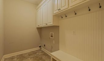 402 Montrose Pl, Brandon, MS 39042