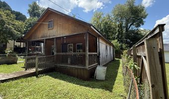 606 Dixon Ave, Appalachia, VA 24216