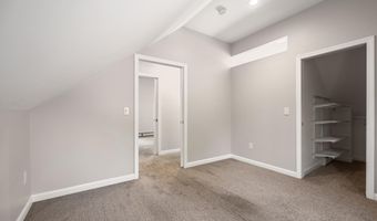 41 Parker St, Bangor, ME 04401